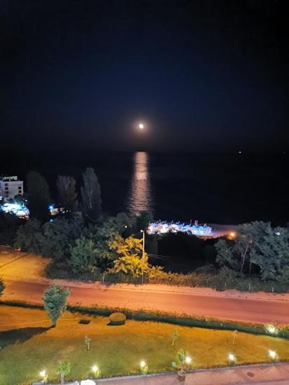 Cabacum Beach Residence Апартамент Голубая Лагуна Varna ภายนอก รูปภาพ